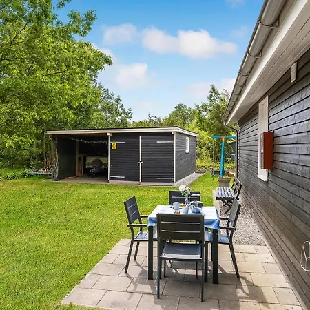 Stunning In With Wifi Holiday home