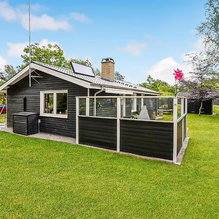 Holiday home Stunning In With Wifi Hadsund